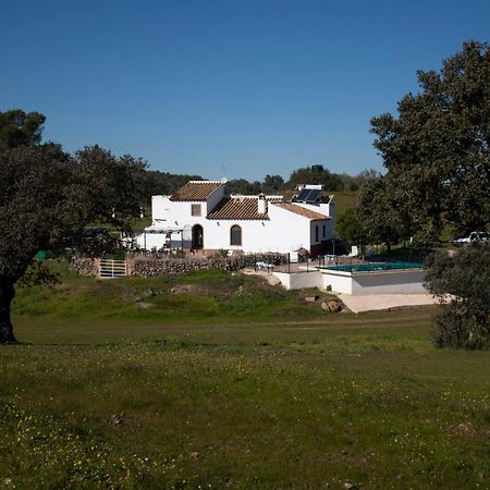 Casa Cortijo En Dehesa Sierra Leon Villa La Puebla de los Infantes Dış mekan fotoğraf